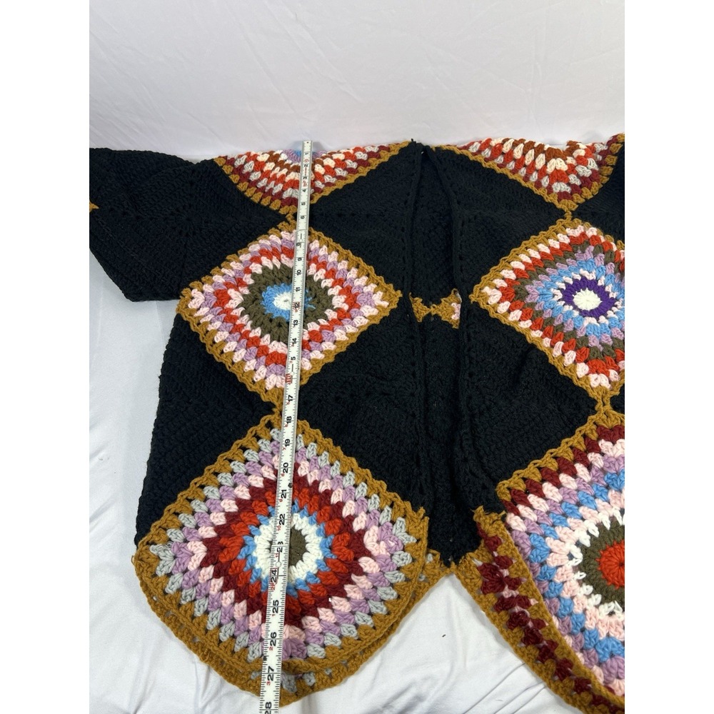 Simply couture Colorful Crocheted Cardigan One Size - Picture 9 of 11